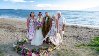 beach wedding in maui